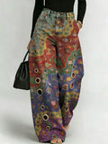 Women's Retro Geometric Floral Patterns Printed Stylish Cutout Casual Denim Jeans