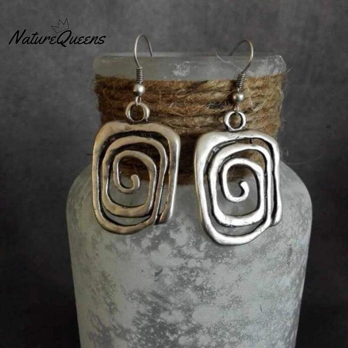 Exaggerated personality spiral hollowed out square earrings