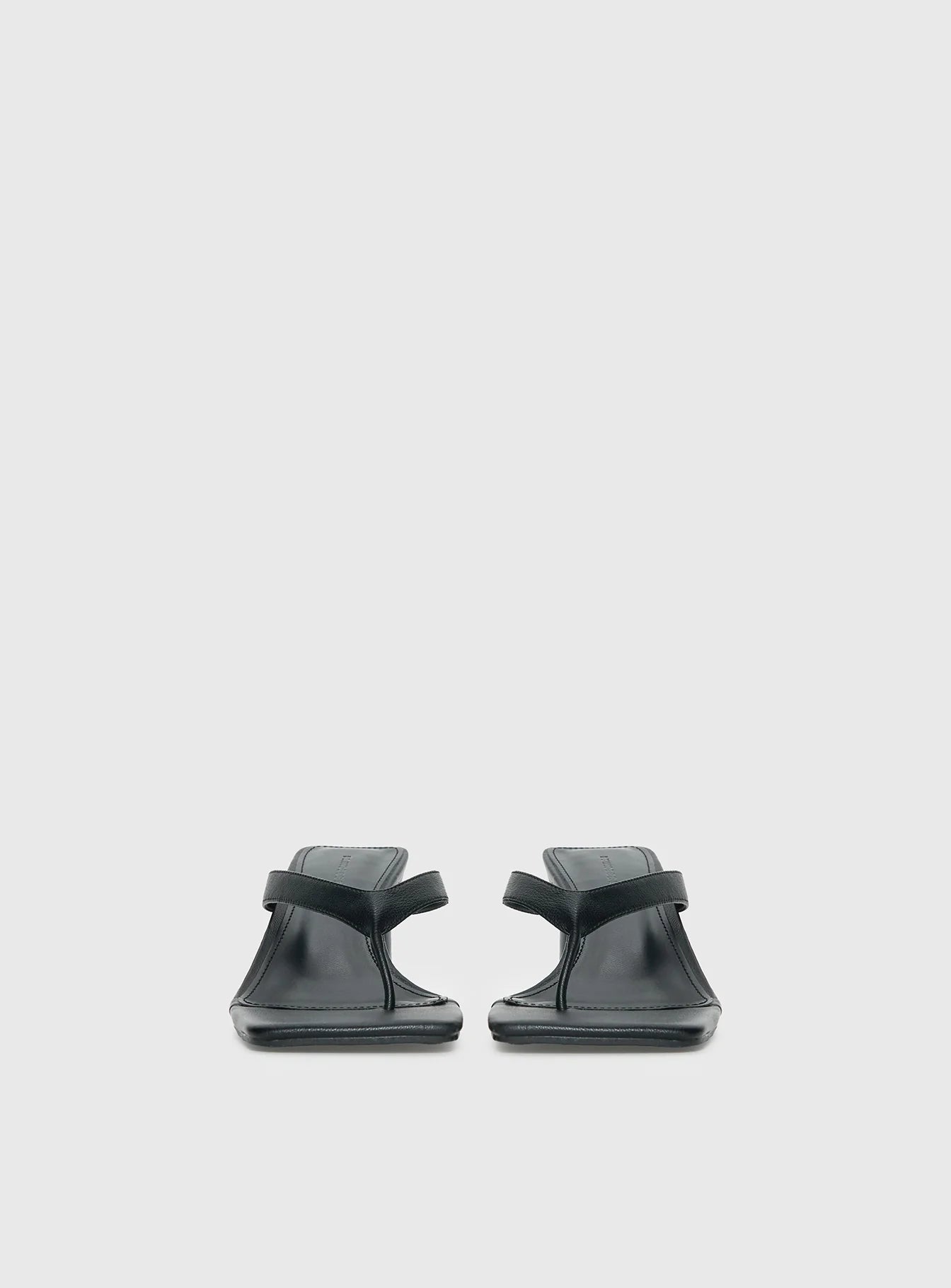 The Mona Heels Black