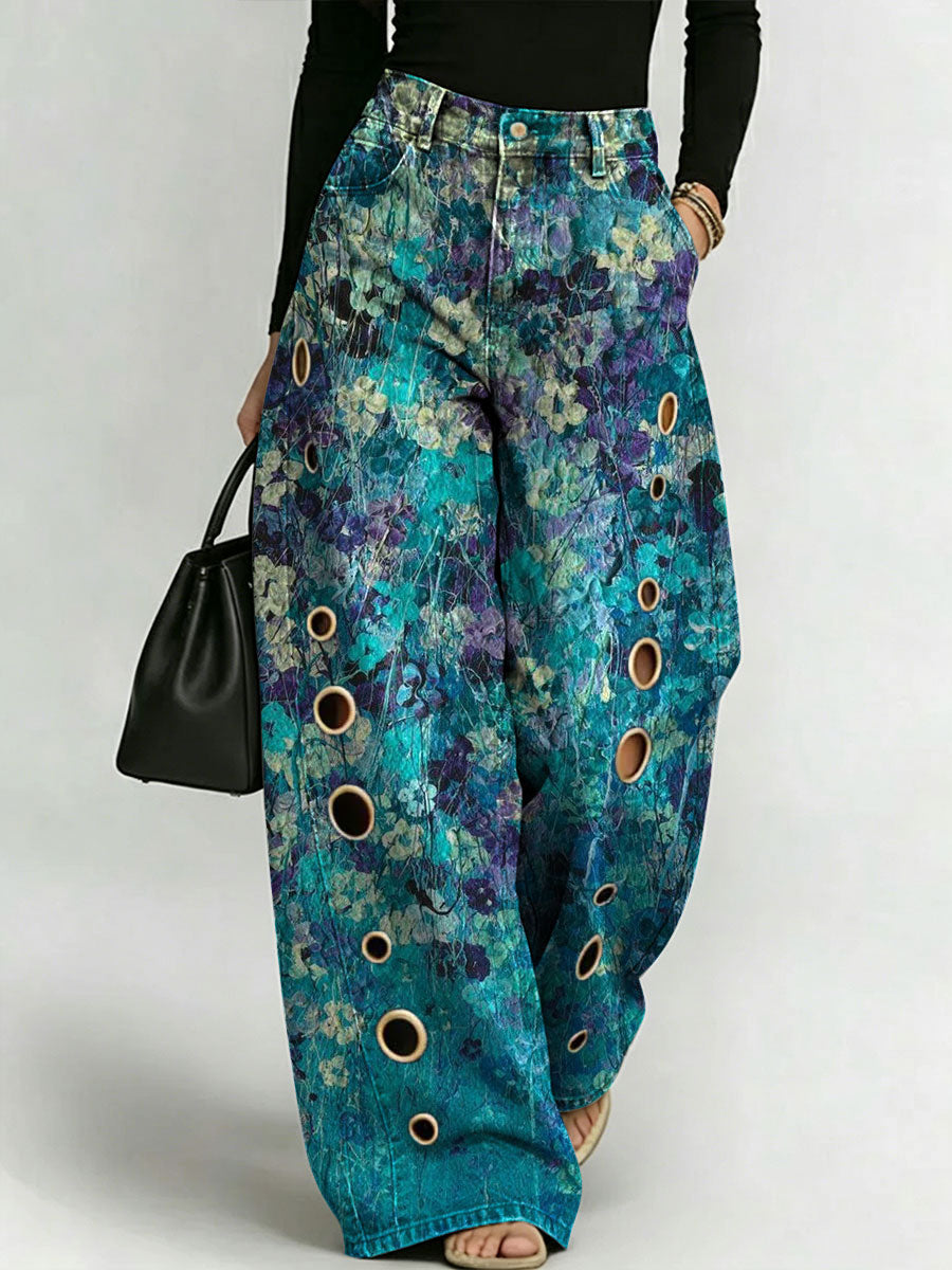 Women's Retro Pattern Printed Stylish Cutout Casual Denim Jeans